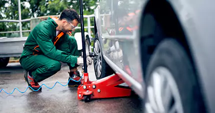 Tire Change in Los Angeles, CA