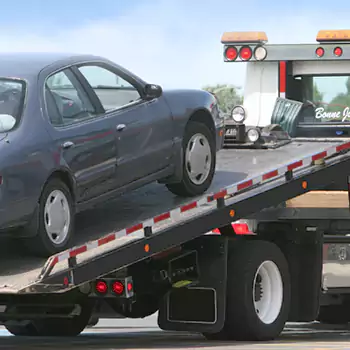 Flatbed Truck Towing in Los Angeles, CA