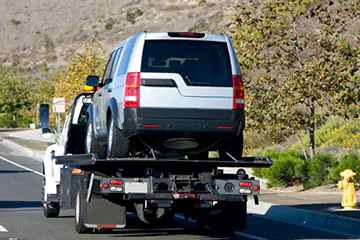 24 Hours Emergency Towing in Hollywood, CA